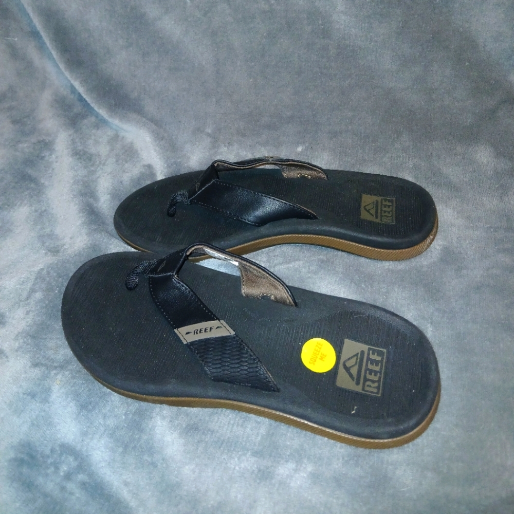 Santa Ana Flip Flop 8